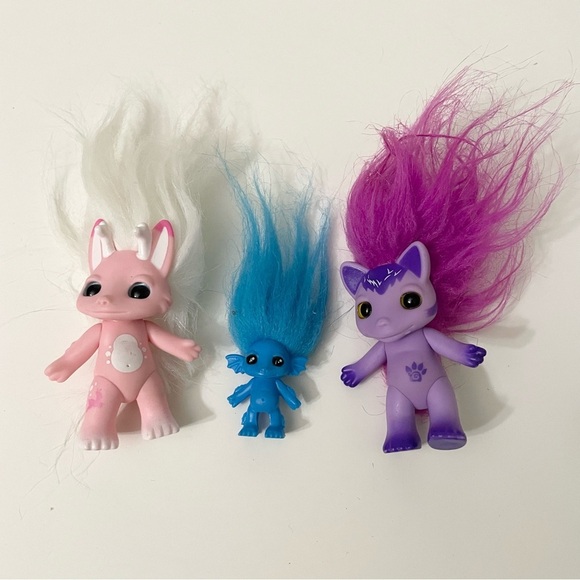 Lot of 3 Zelfs Toys Trolls Dolls - Picture 1 of 16